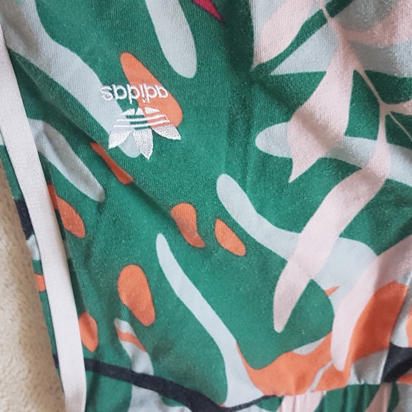 Multi colour leaf print adidas pants + free item - Picture 2 of 2